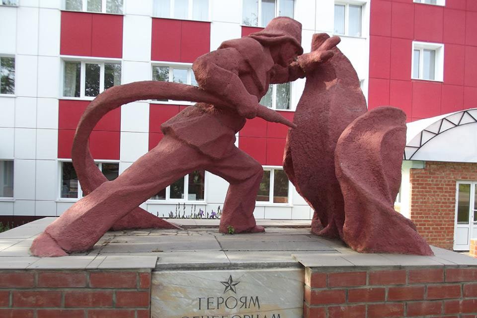 Памятник героям-огнеборцам