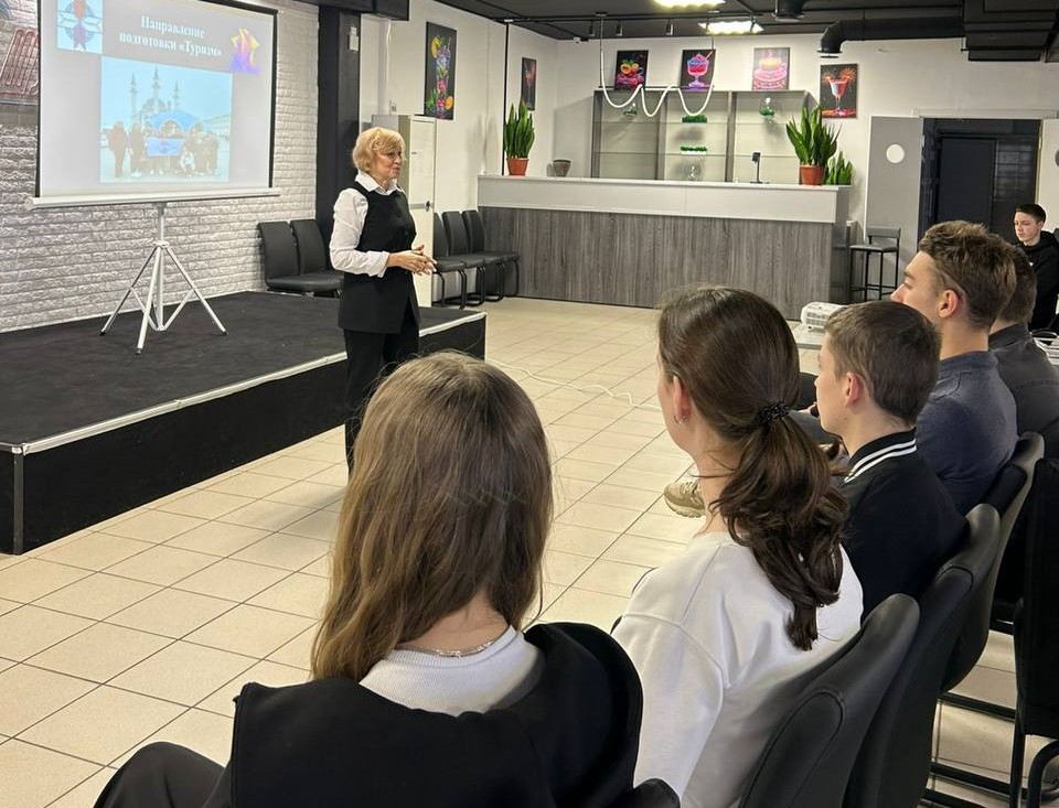 Будущее туризма в руках школьников!