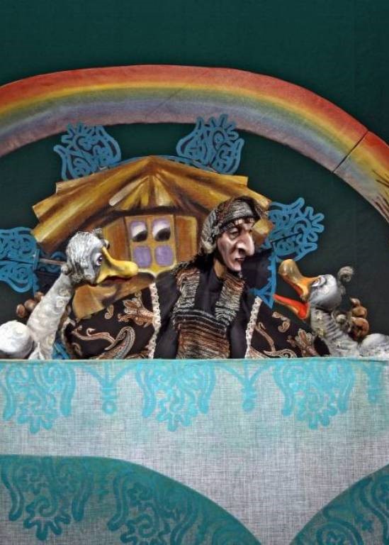 Спектакль «Гуси – лебеди»