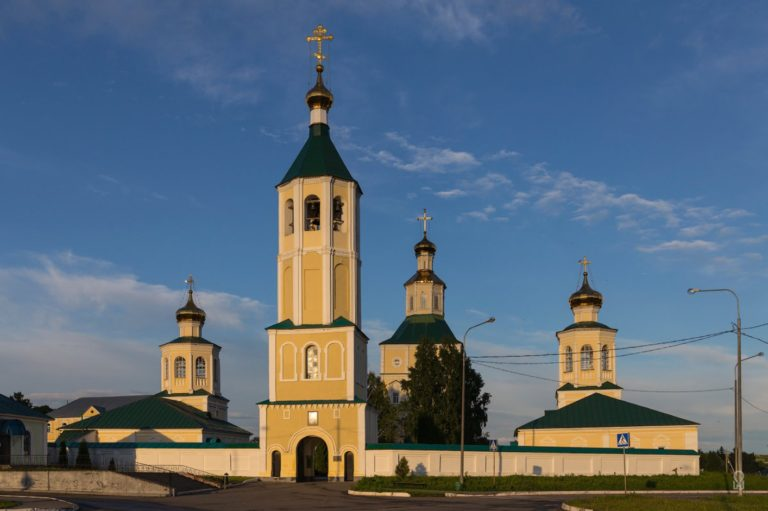 Иоанно-Богословский Макаровский мужской монастырь