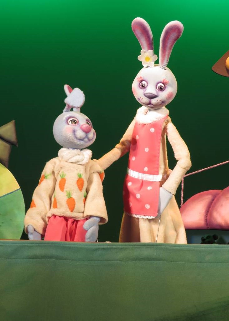 Спектакль «Про Зайчонка, который хотел стать взрослым »